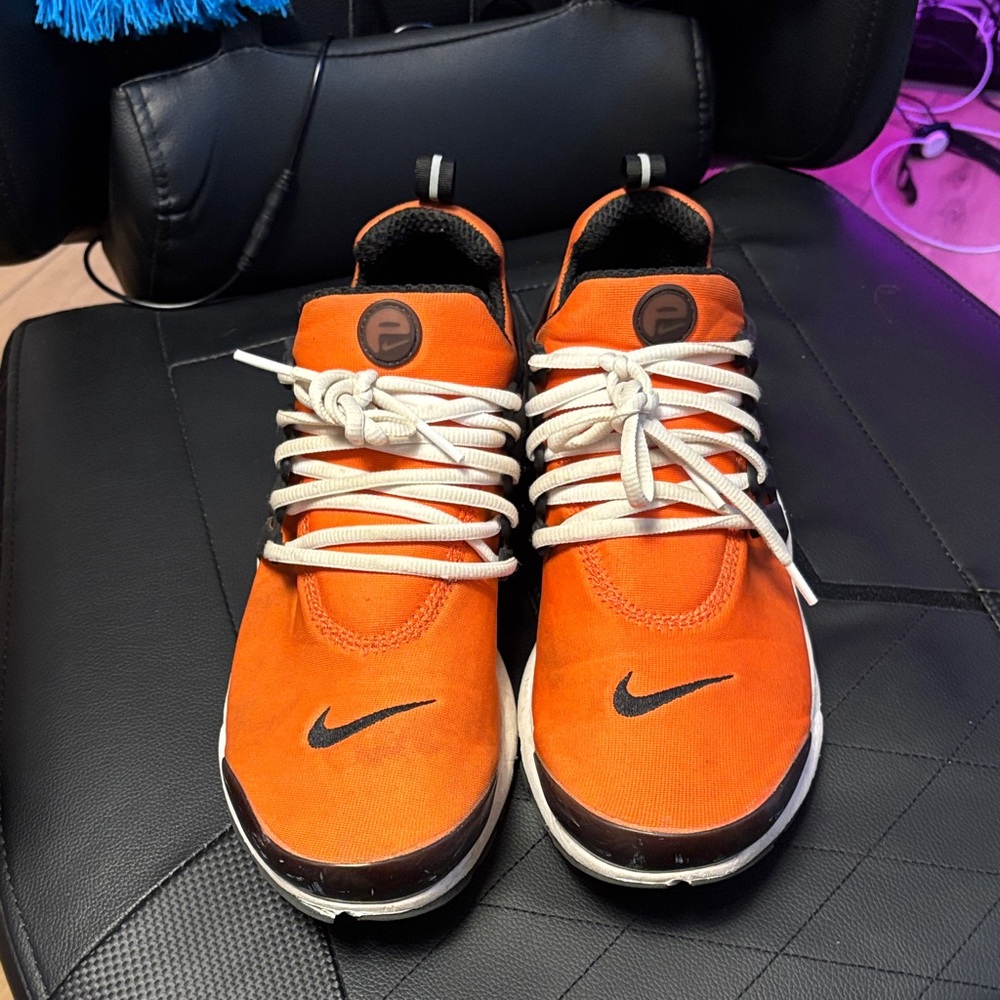 Nike Men's Orange and Black Sneakers